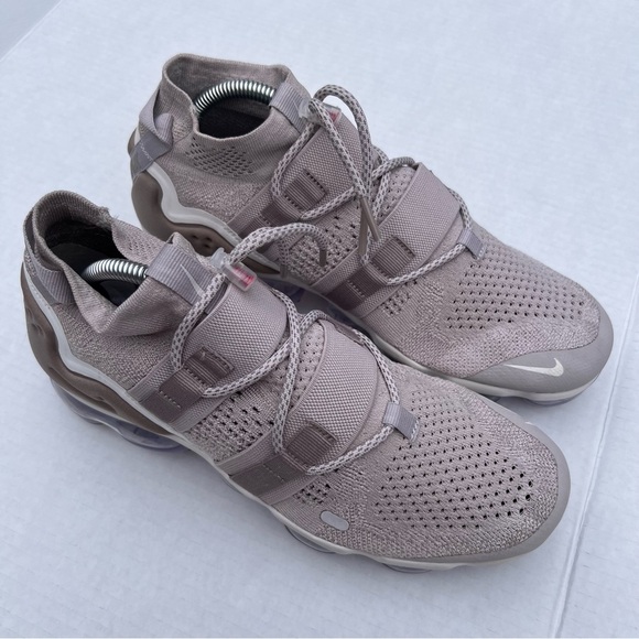 Nike Other - Nike Air VaporMax Utility Moon Particle men’s size 9 like new condition